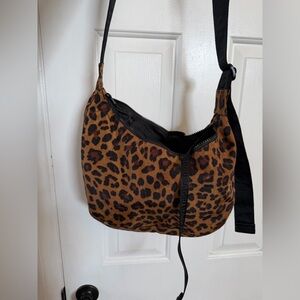 BAGGU Leopard Print Shoulder Bag in Brown and Black